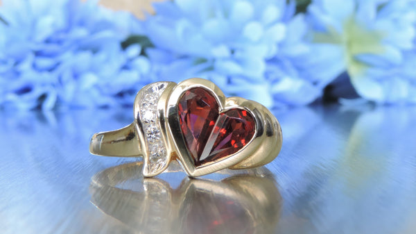 Heart shaped deals garnet ring