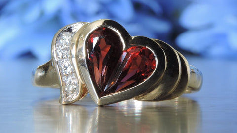 DIAMOND AND ALMANDITE GARNET HEART CLUSTER RING